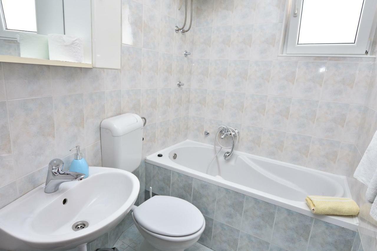 Apartments Brico Primošten المظهر الخارجي الصورة