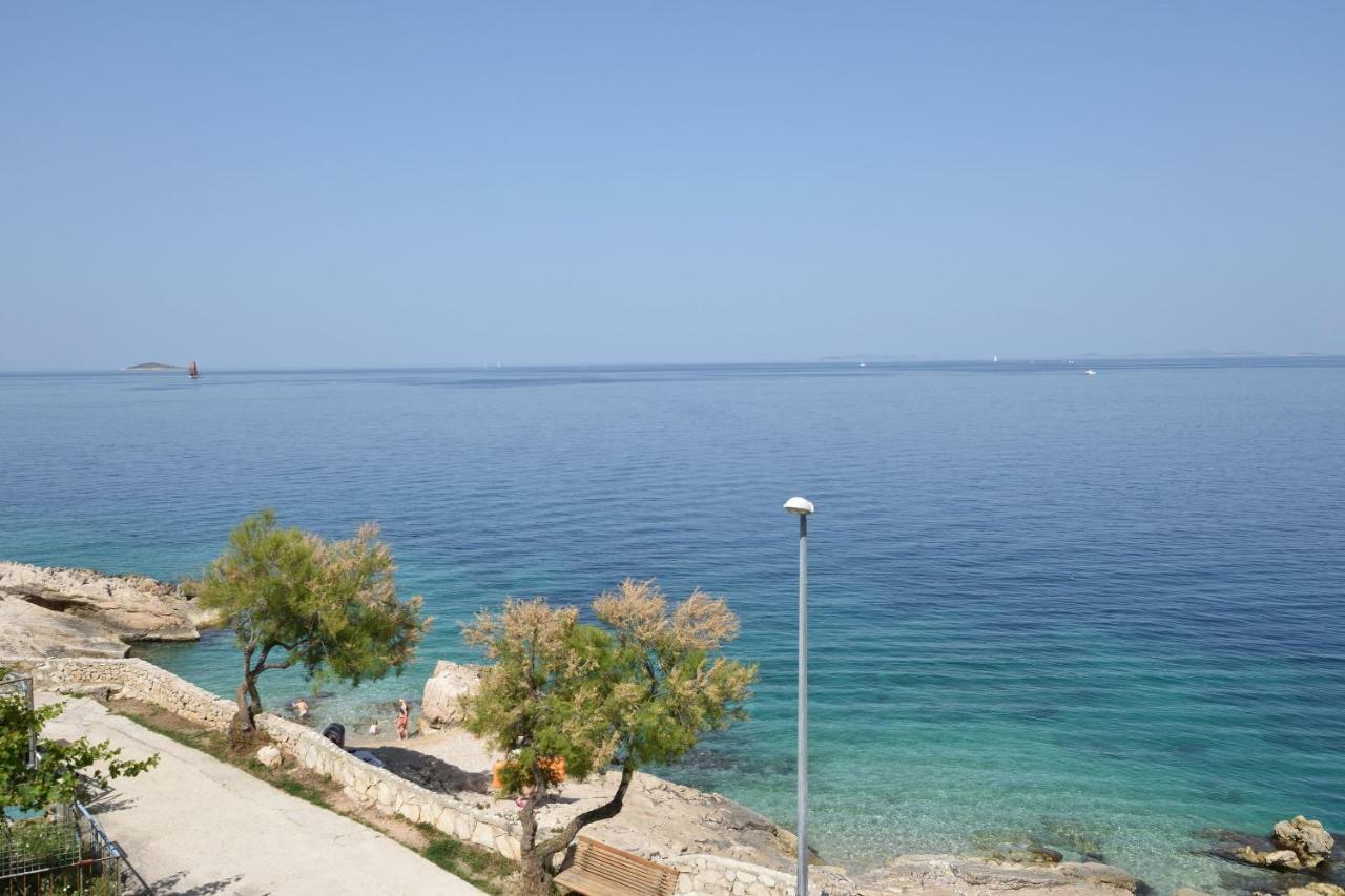 Apartments Brico Primošten المظهر الخارجي الصورة